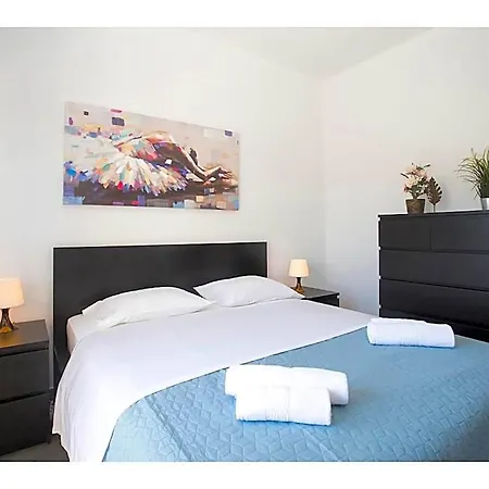 Olive Tree 4* Split